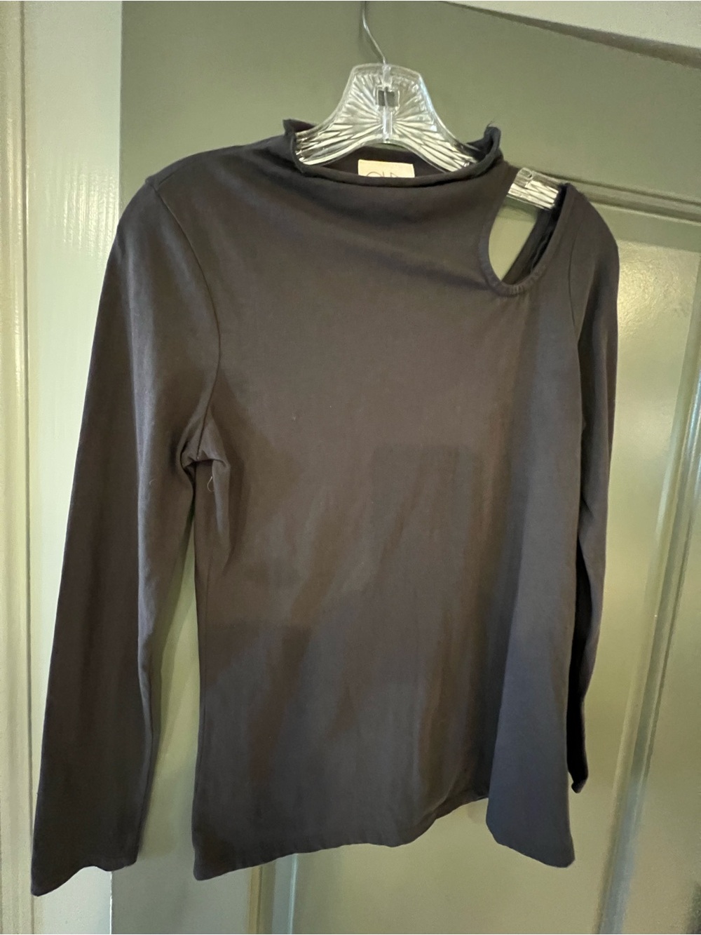 Chaser Women’s Black Long-Sleeve Top with Shoulder Cutout